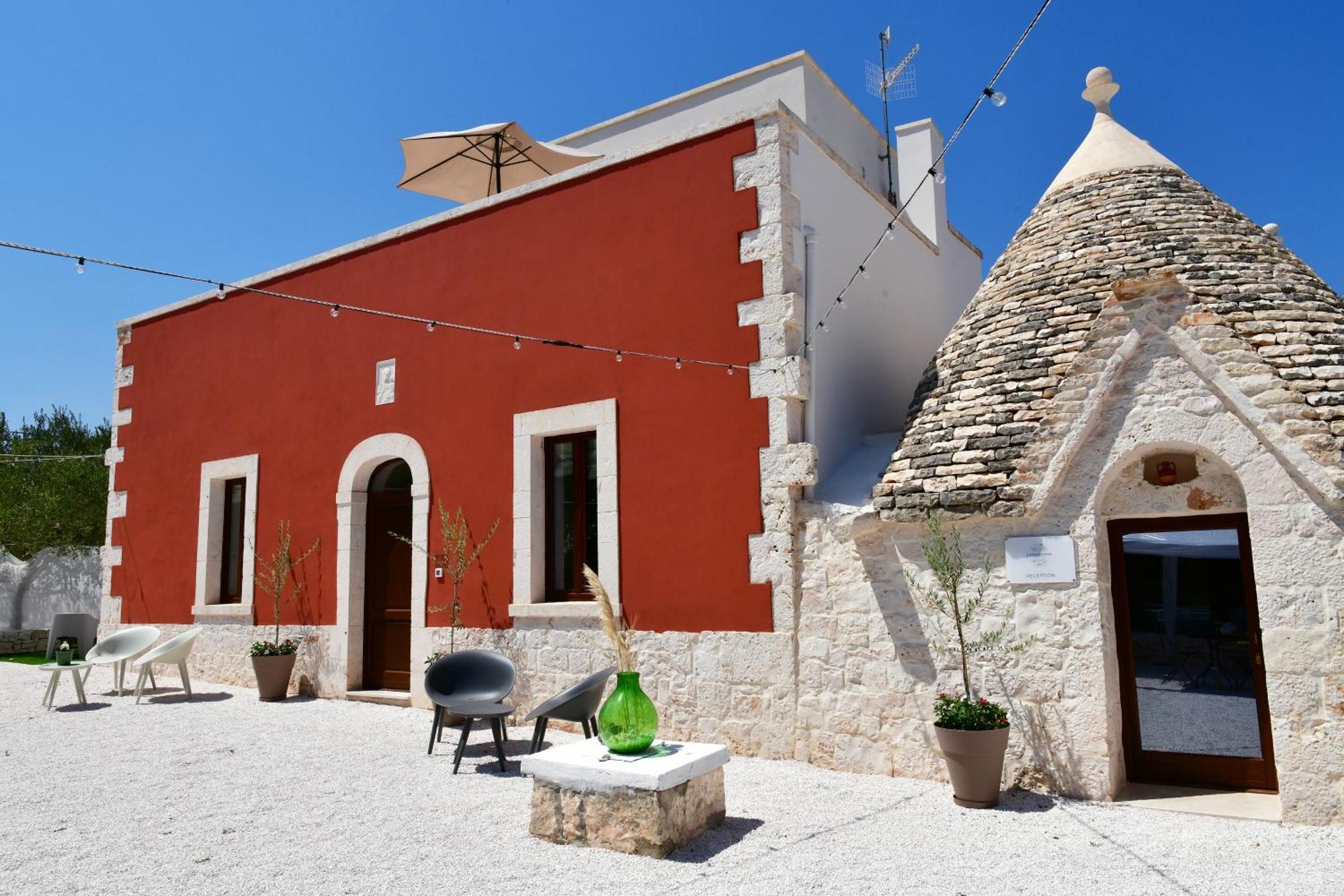 Lamarossa Trulli & Suites Antonelli Buitenkant foto